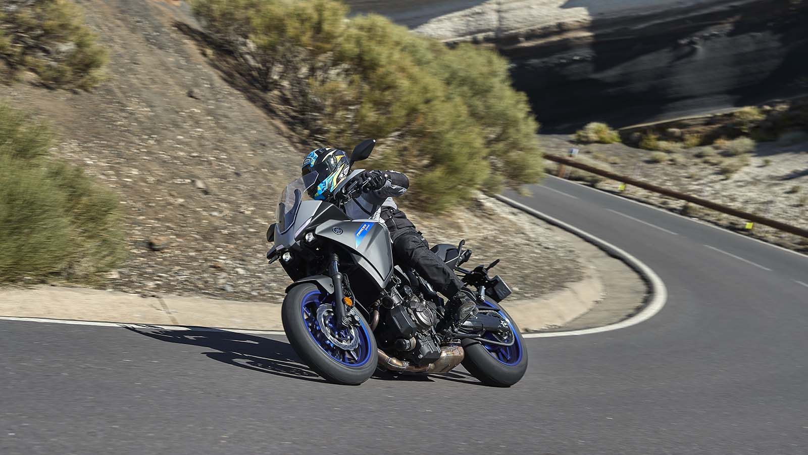 Οδηγούμε το νέο Yamaha Tracer 700 στην Τενερίφη.