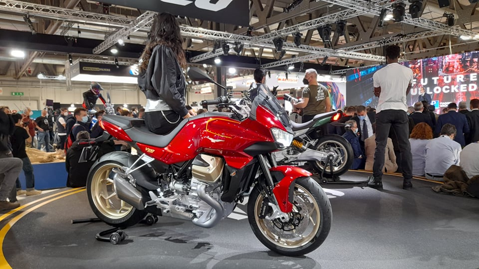 Moto Guzzi V100 Mandello: Το πρώτο υδρόψυκτο της εταιρείας