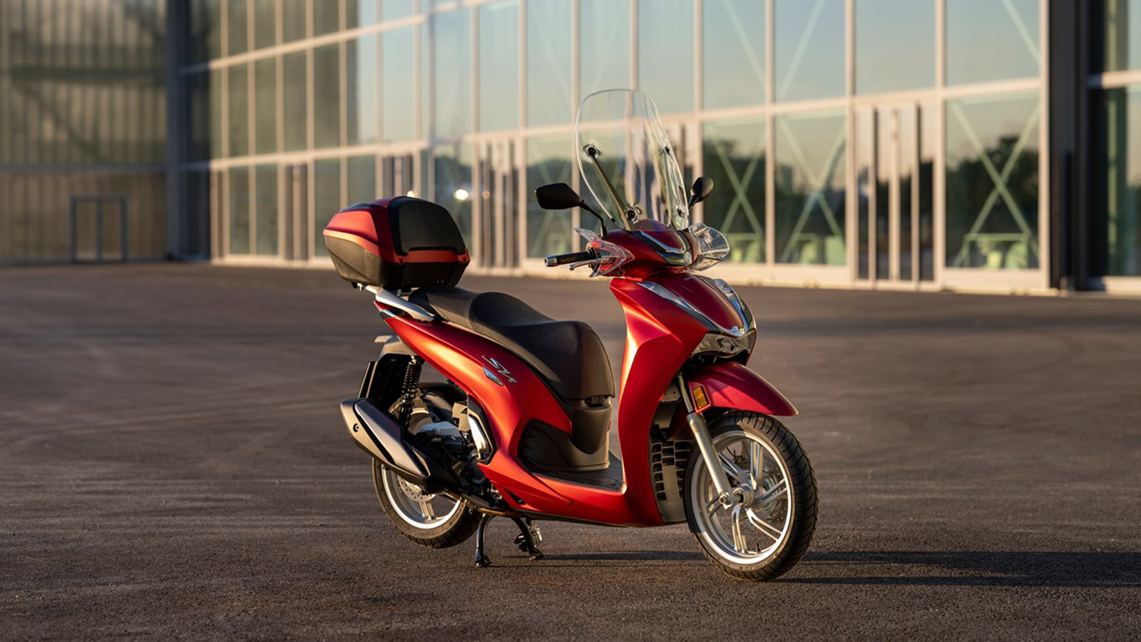 Honda SH 350: Ικανό να χτυπήσει τα 400άρια;