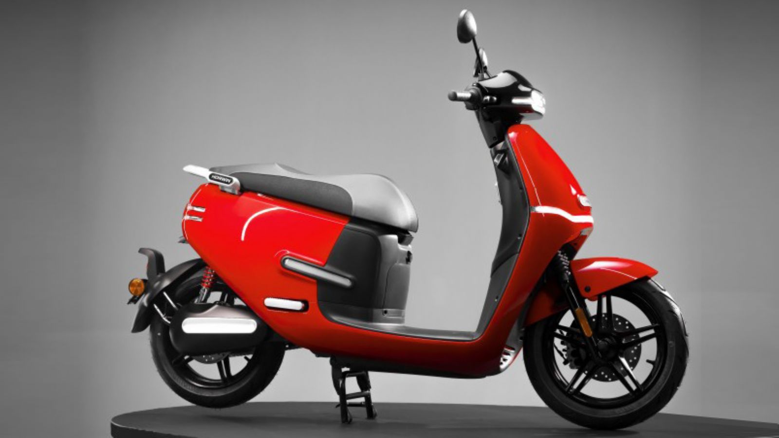 Horwin EK3: Επαναπροσδιορίζει τα ηλεκτρικά scooter