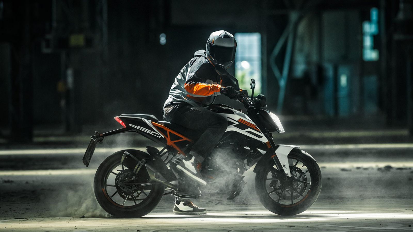 KTM 250 Duke και Adventure διαθέσιμα στη DELTA MOTORCYCLES