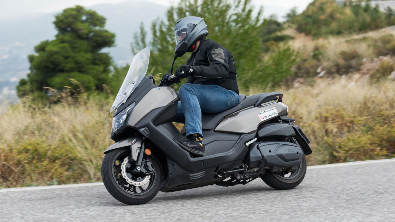 Mega συγκριτικό: 10 μεσαία GT scooter