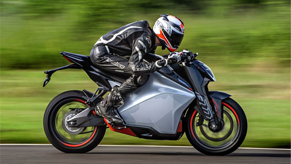 Ultraviolette F77: Ηλεκτρική με επιδόσεις 300ριού