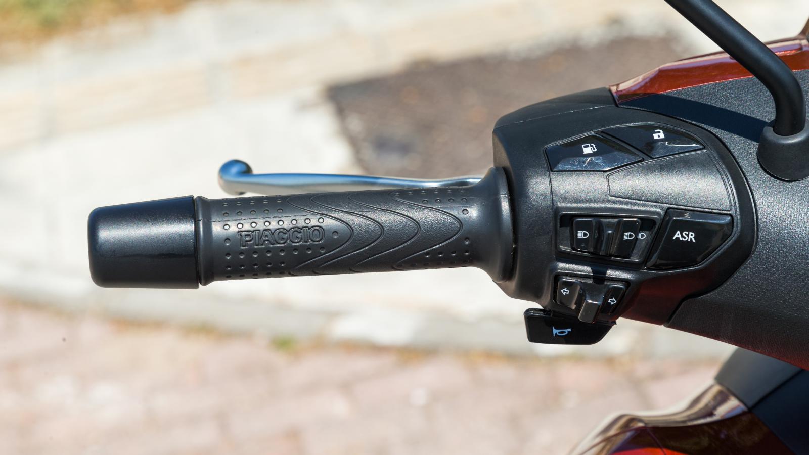 Test Piaggio Beverly 300 S: Νέα σχεδίαση, ίδια επιτυχία!