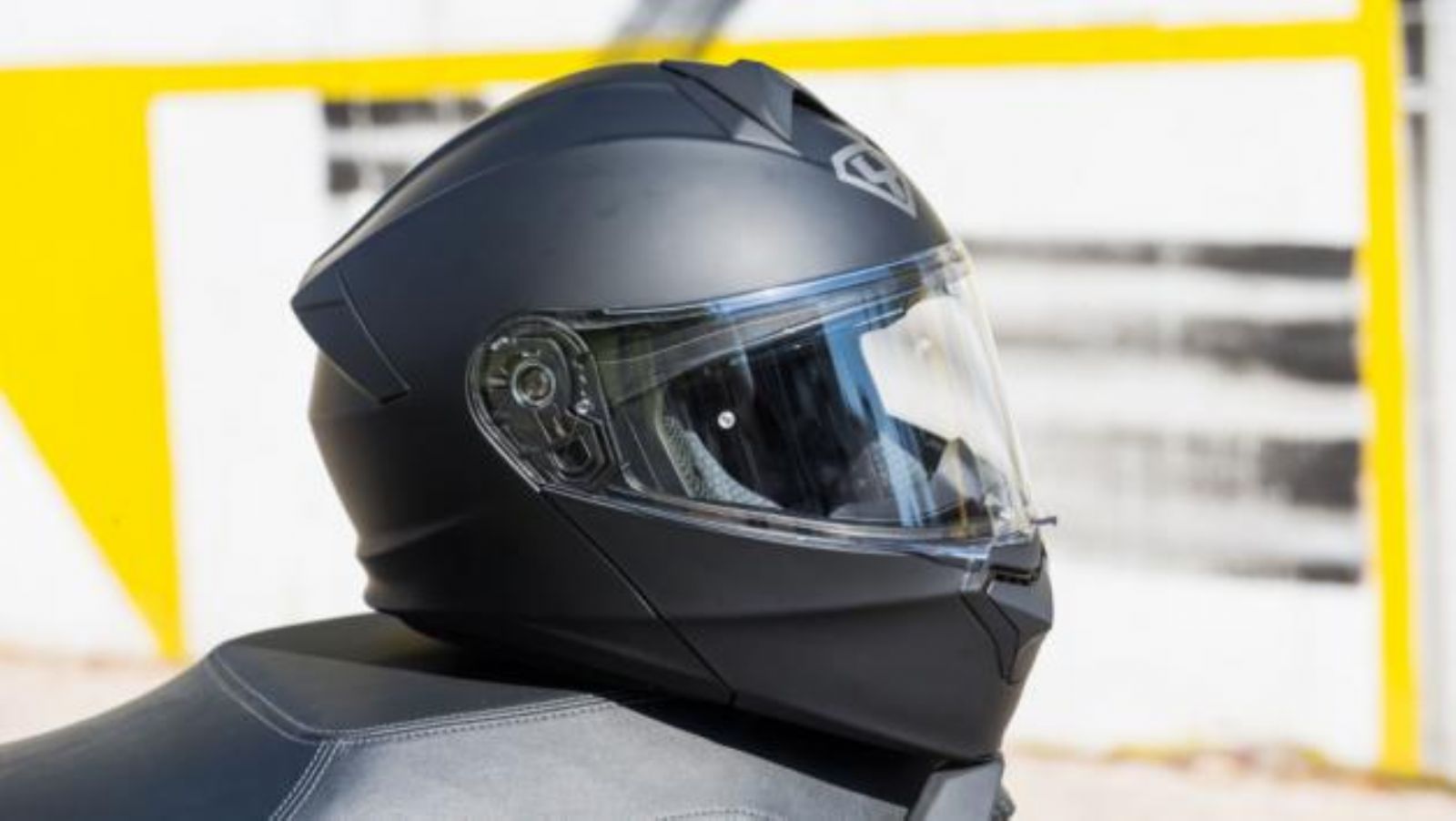 Κερδίστε ένα κράνος Yohe 935 SV