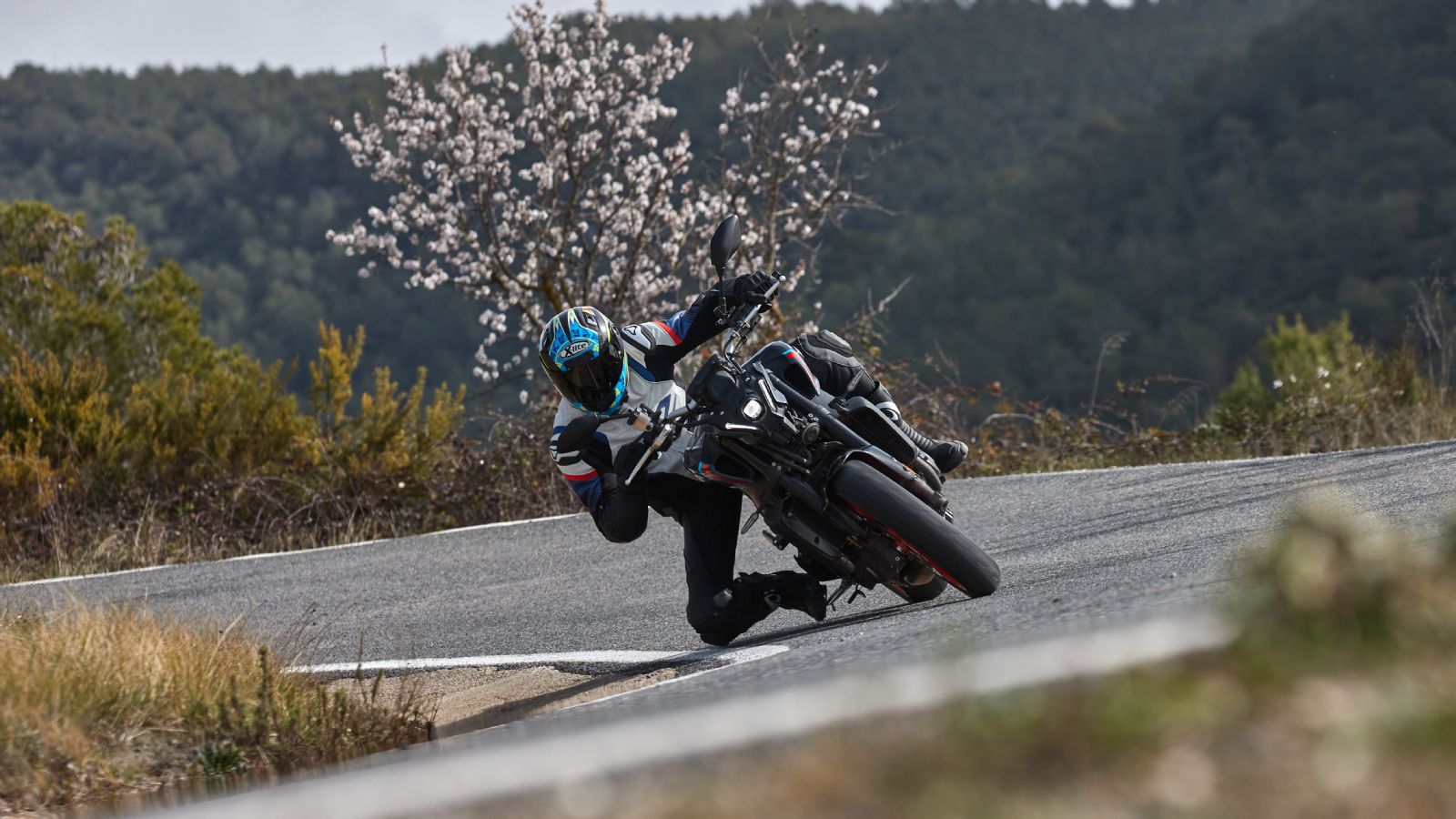 Ο μοναδικός σπορ χαρακτήρας του MT-09 ενισχύεται ακόμα περισσότερο στο μοντέλο του 2021. 