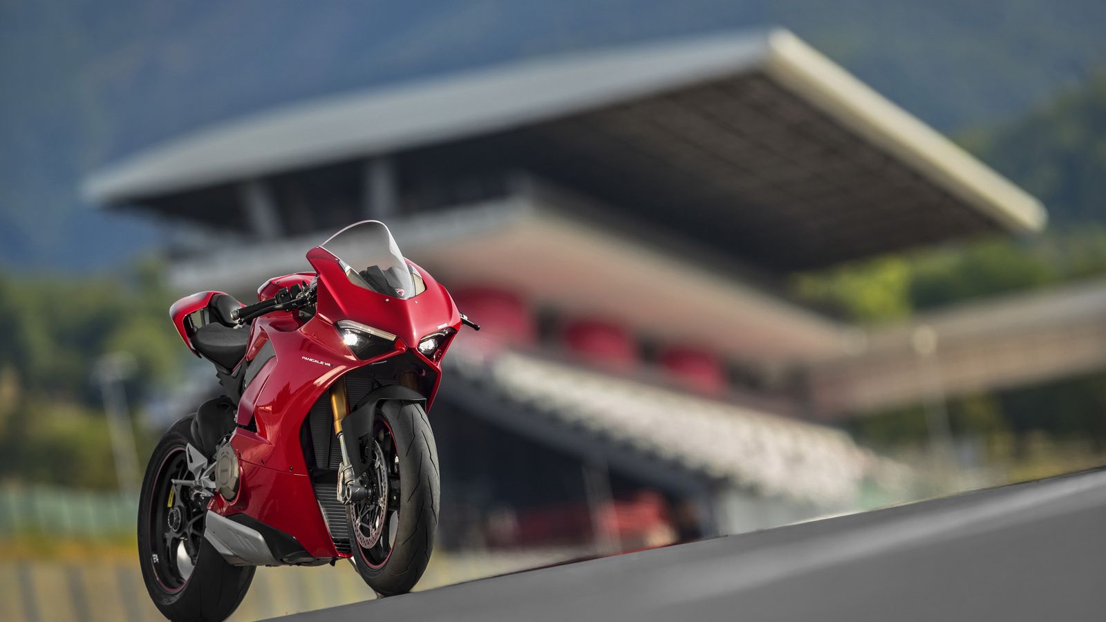 Ducati Φιλιππάκης: Η εμπειρία συναντά την εξειδίκευση