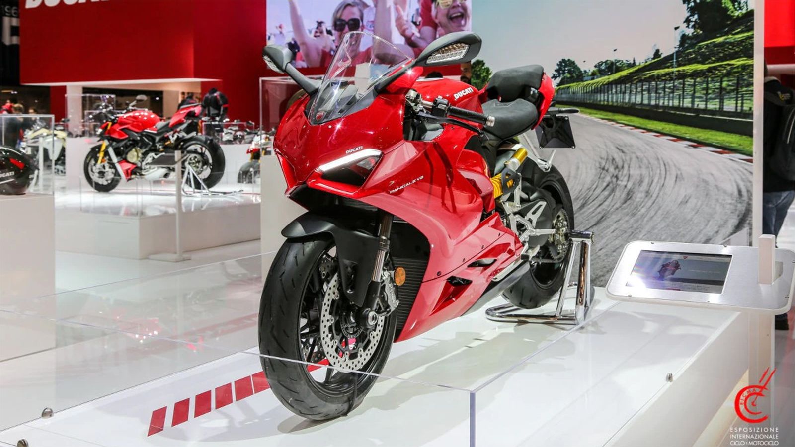 Οι εξωτικές Ducati φέτος δεν θα παρουσιαστούν στην EICMA - όπως και μοντέλα από άλλες εταιρείες.