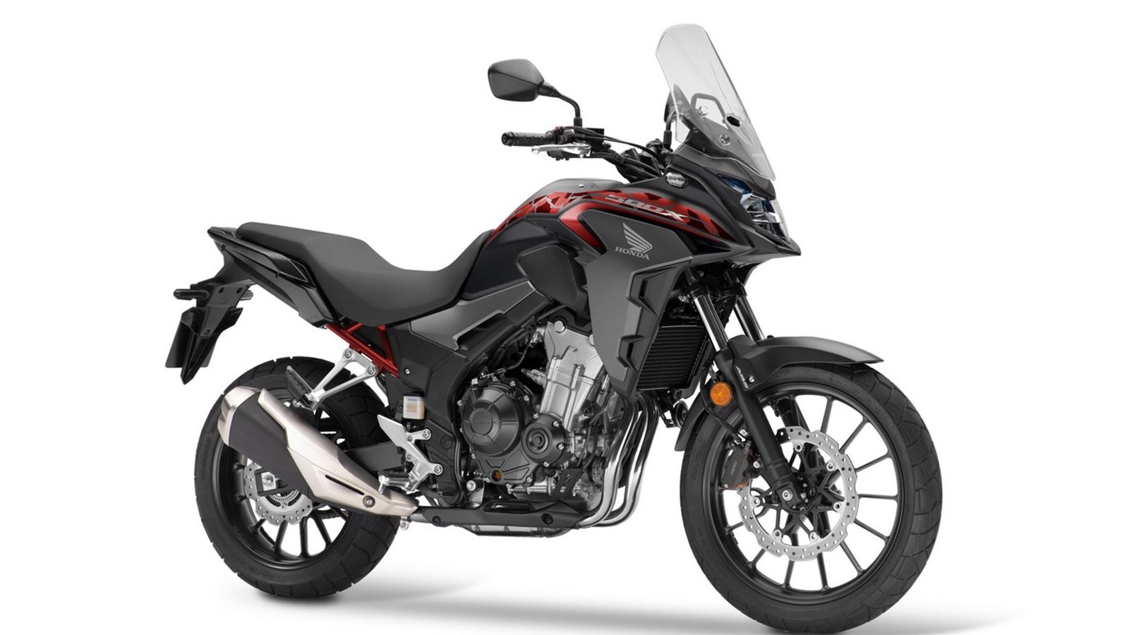 To Honda CB500X συνεχίζει να γοητεύει τους μοτοσυκλετιστές στην Ελληνική αγορά. 