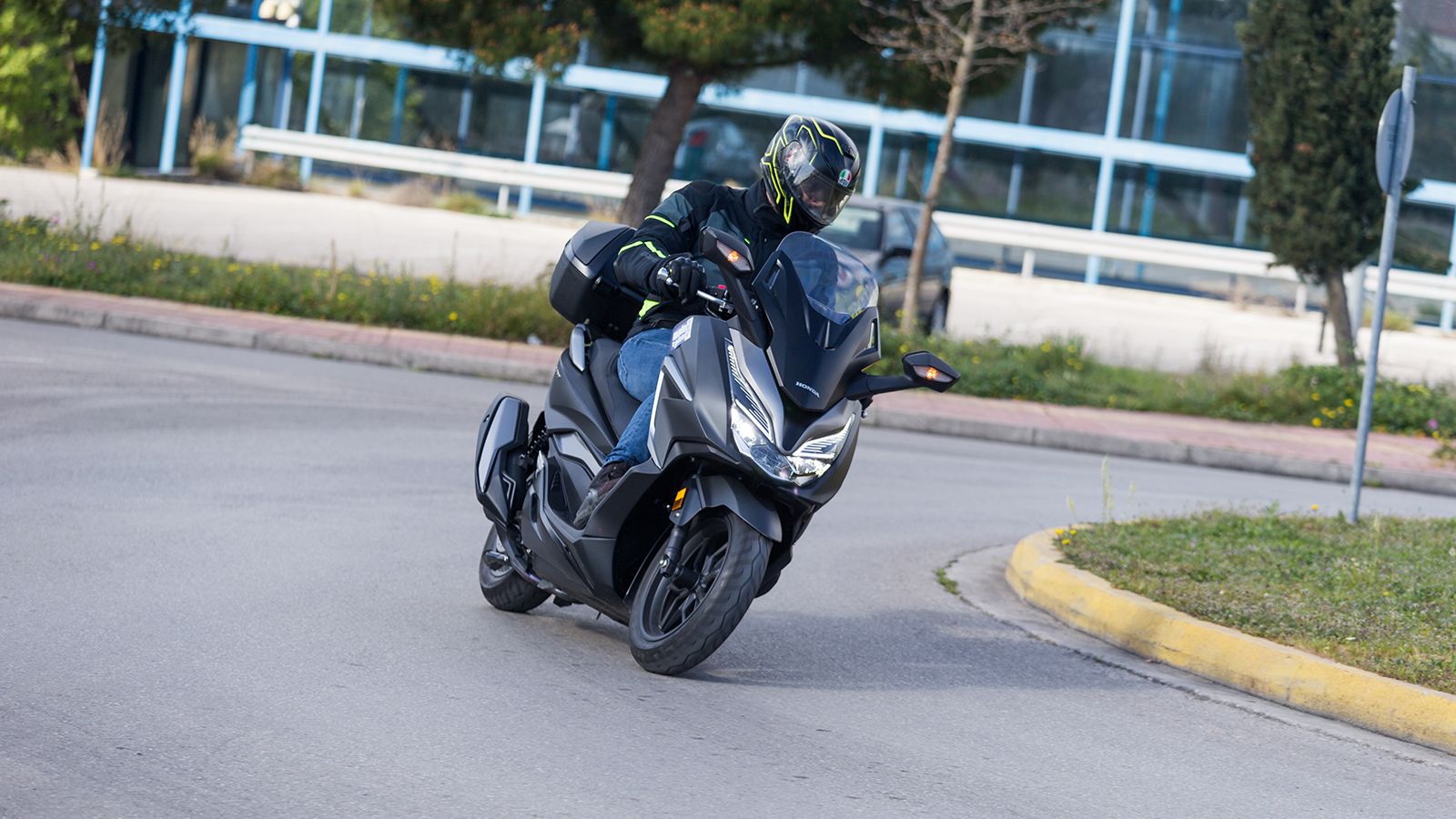 Honda Forza 350 Test: Σαν το παλιό καλό κρασί