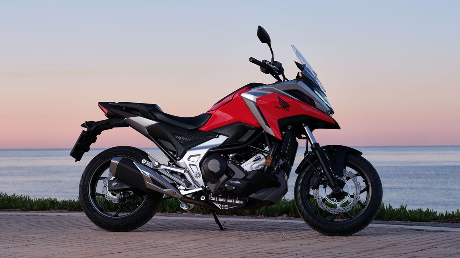 Honda NC750X 2021