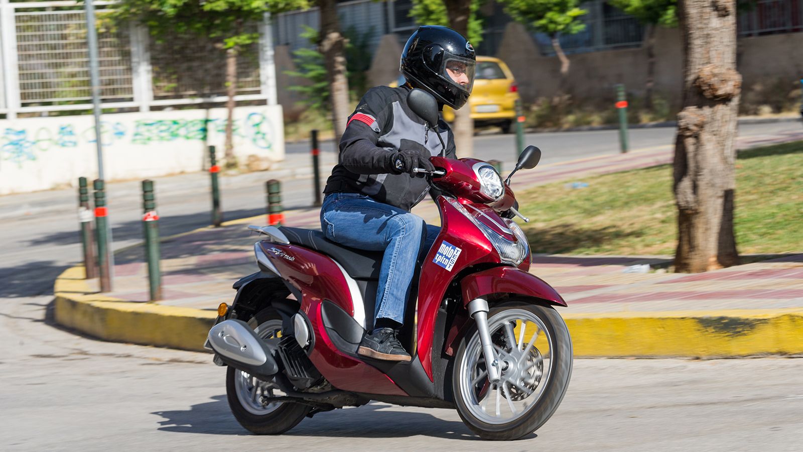 Honda SH Mode 125 - Test: Φλερτάροντας με την κορυφή