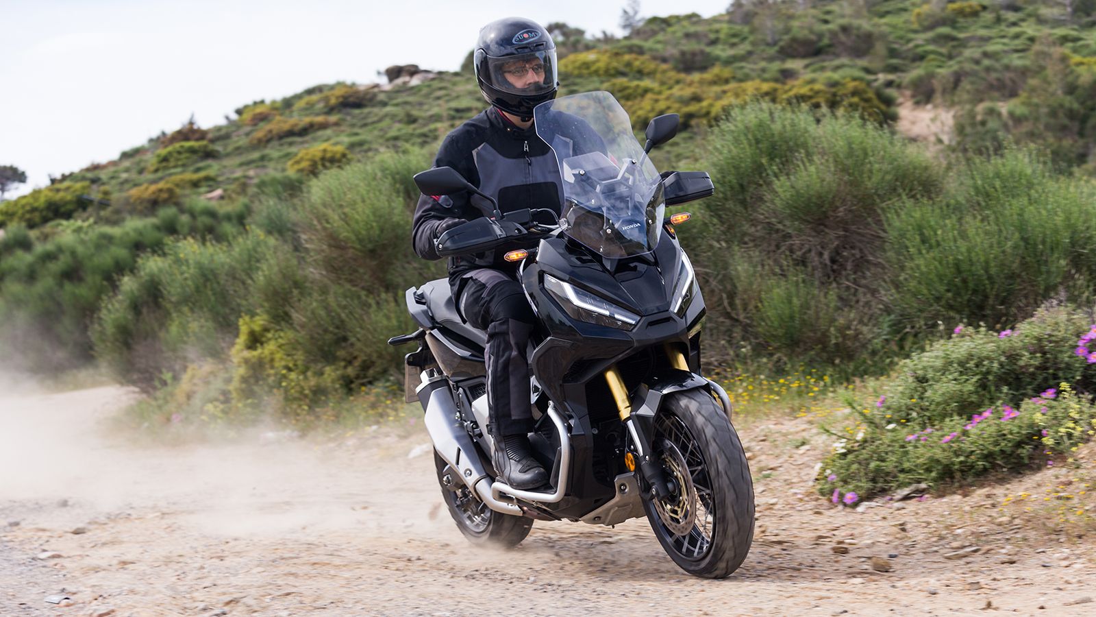 Honda X-ADV 2021 - Test: Το πιο ξεχωριστό Honda! 