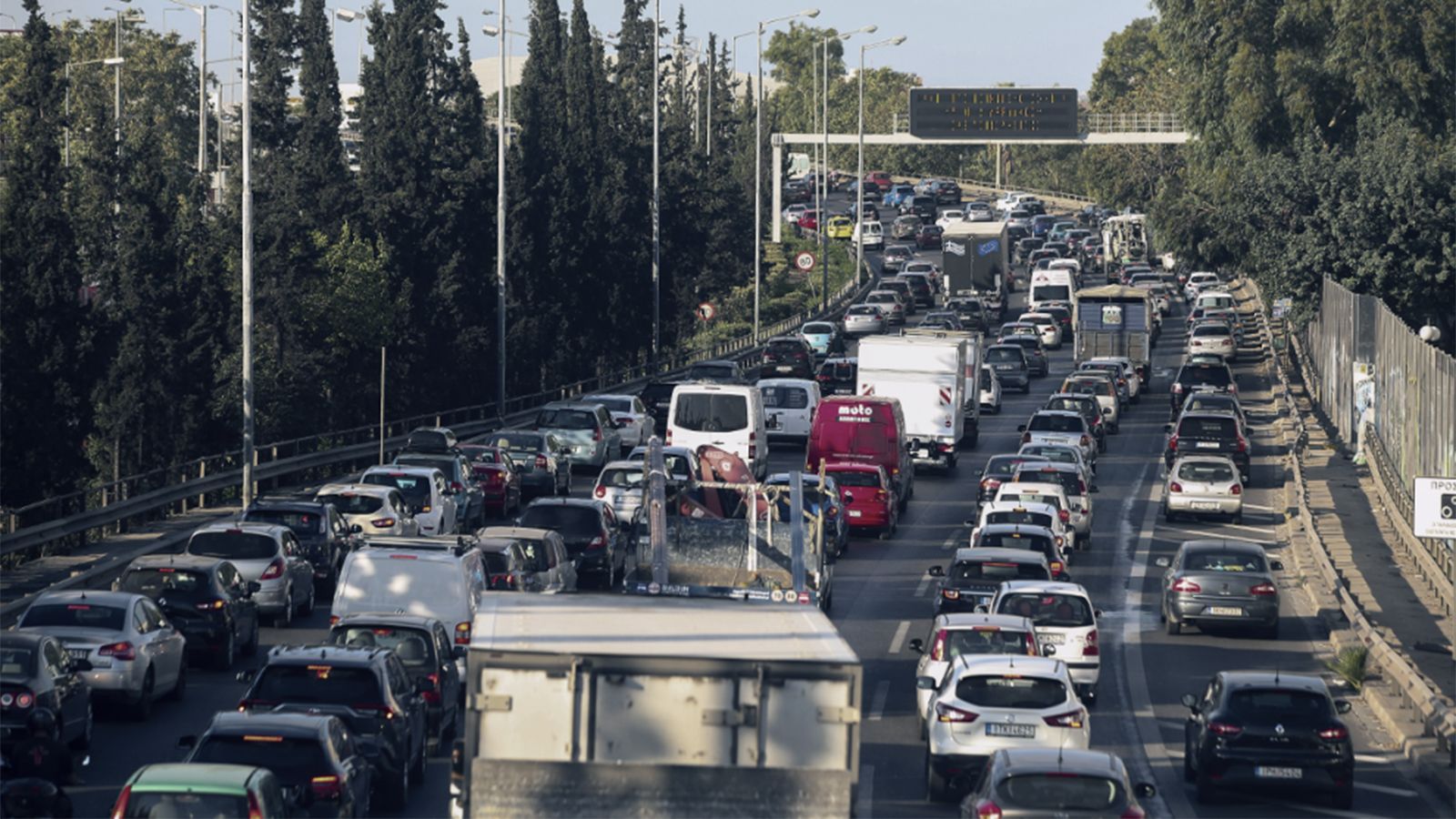 Μποτιλιάρισμα στην Λεωφόρο Κηφισού (φωτό: Intime)