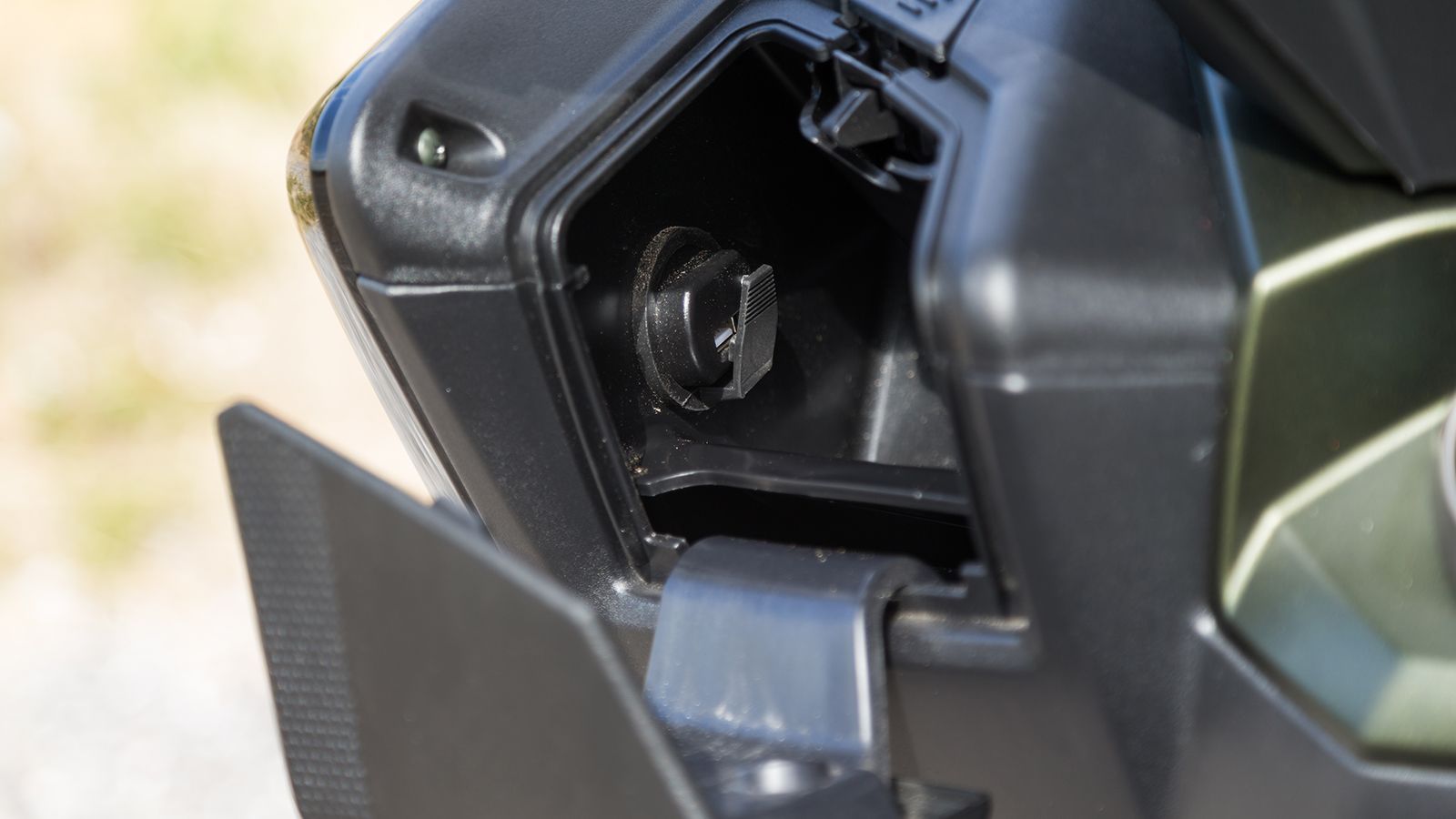 Το ντουλαπάκι της ποδιάς