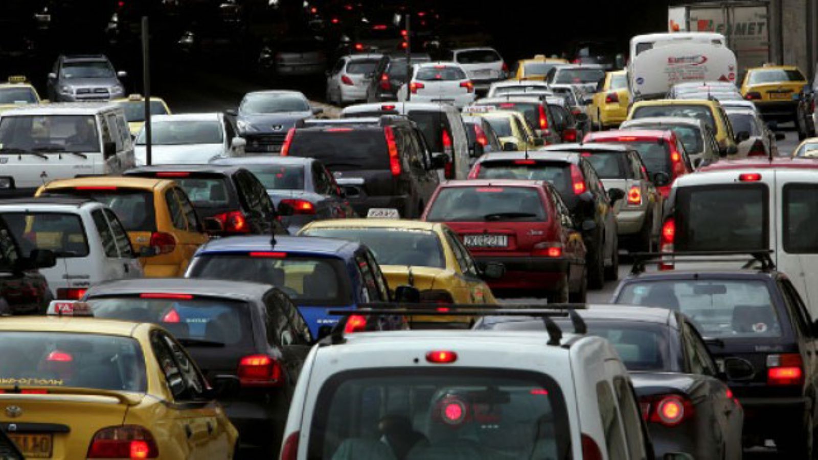 «Έμφραγμα» στο κέντρο της Αθήνας από την απεργία των MMM