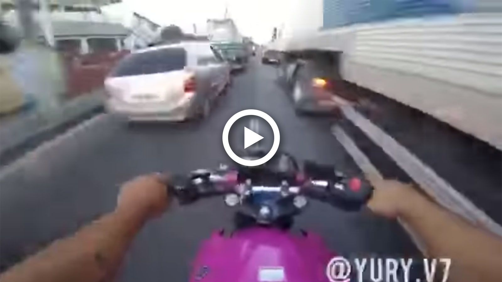 VIDEO: O απόλυτος εγκληματίας στην κίνηση!