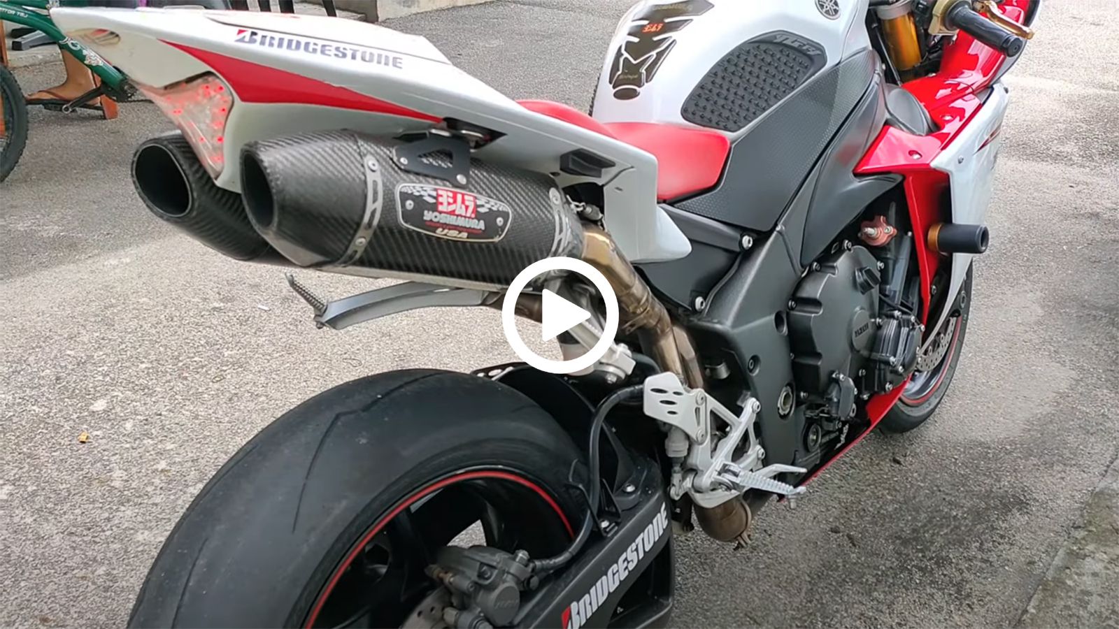 VIDEO: Ο εκπληκτικός ήχος του R1 Crossplane με Yoshimura