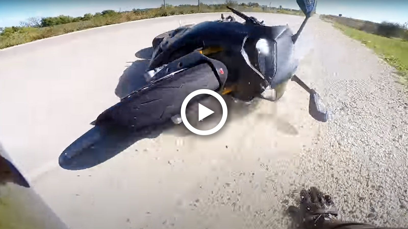 VIDEO: «Παρθένα» Ducati στην άσφαλτο, από «το τίποτα»!