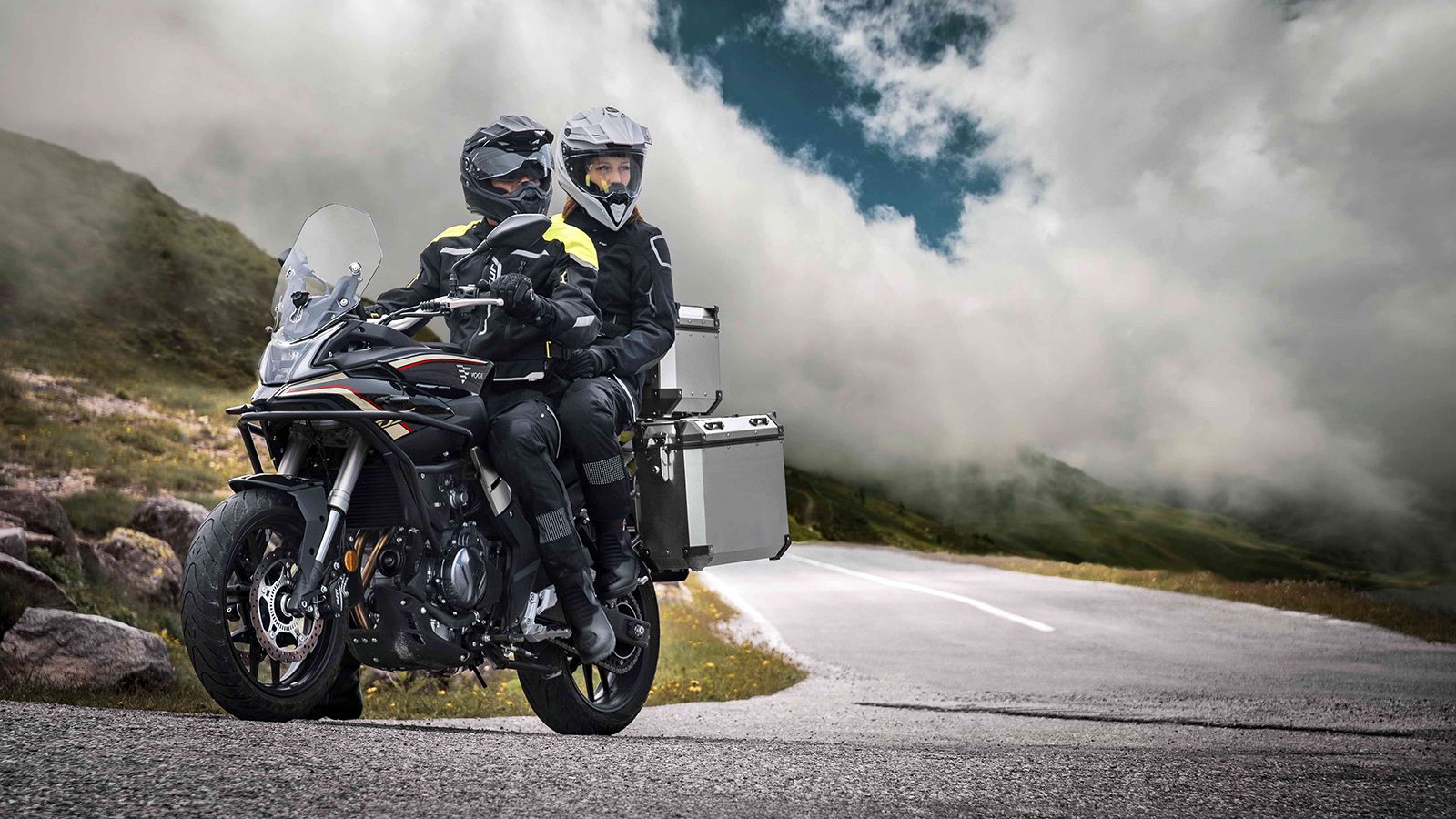 Voge 500DS: Adventure με πλούσιο εξοπλισμό