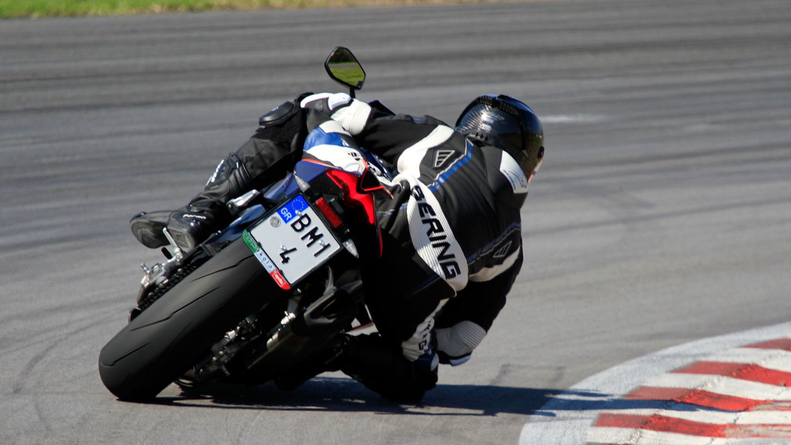 Aprilia RSV4 Factory 2022 - Test στην πίστα των Σερρών