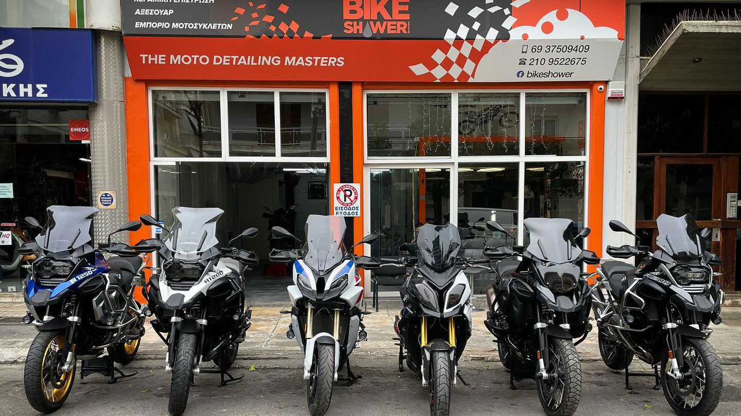 Bike Shower Detailing: Η ξεκάθαρη επιλογή στην περιποίηση μοτοσυκλέτας
