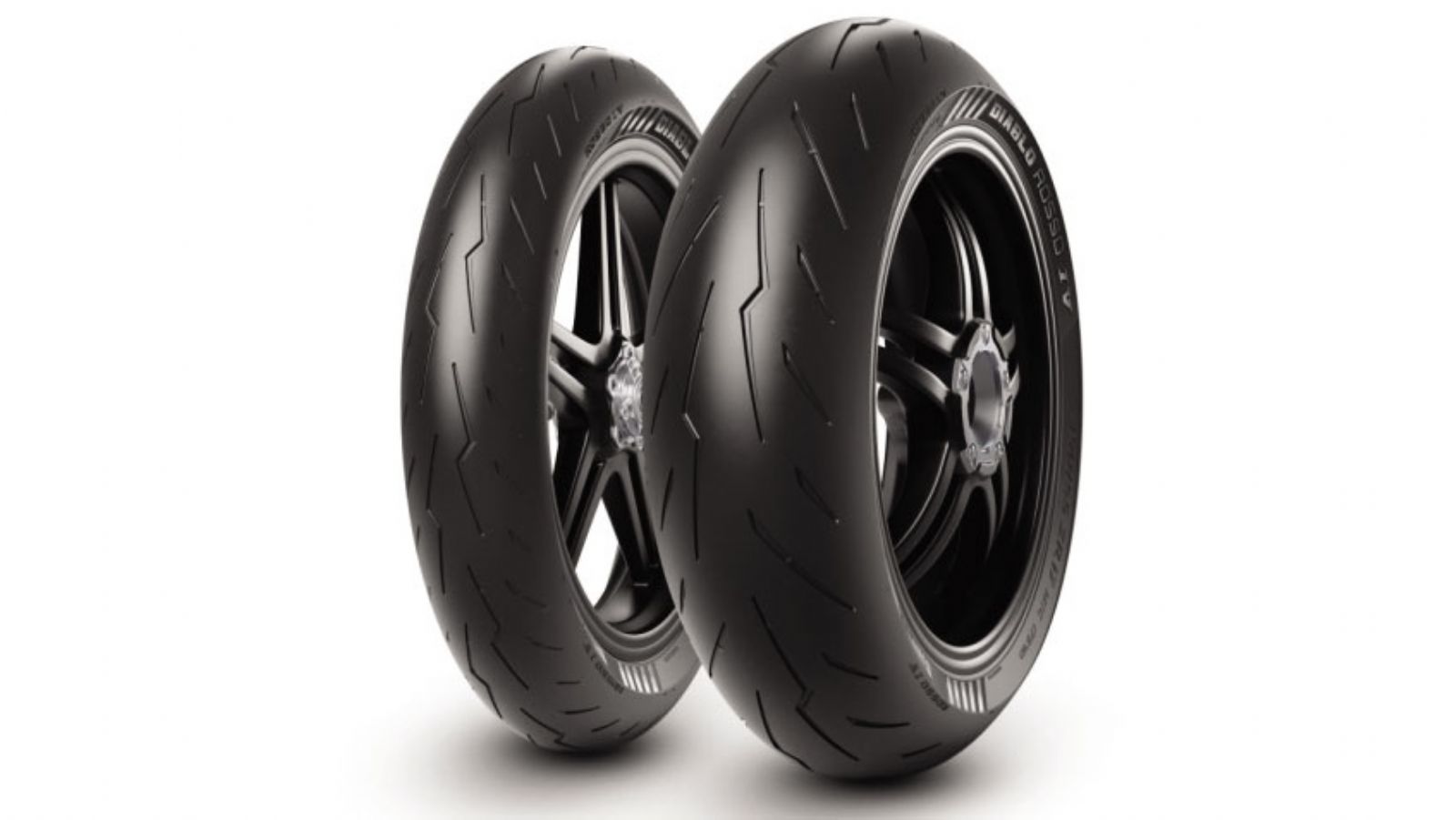 Pirelli Diablo Rosso 4 120-70/17 & 160-60/17