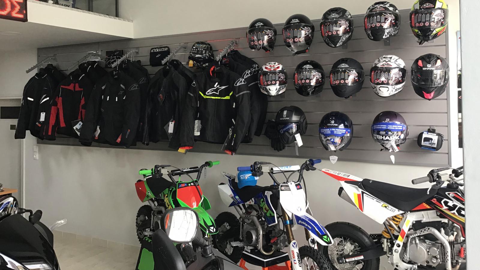 Νέο κατάστημα για τη Moto Konstantinou