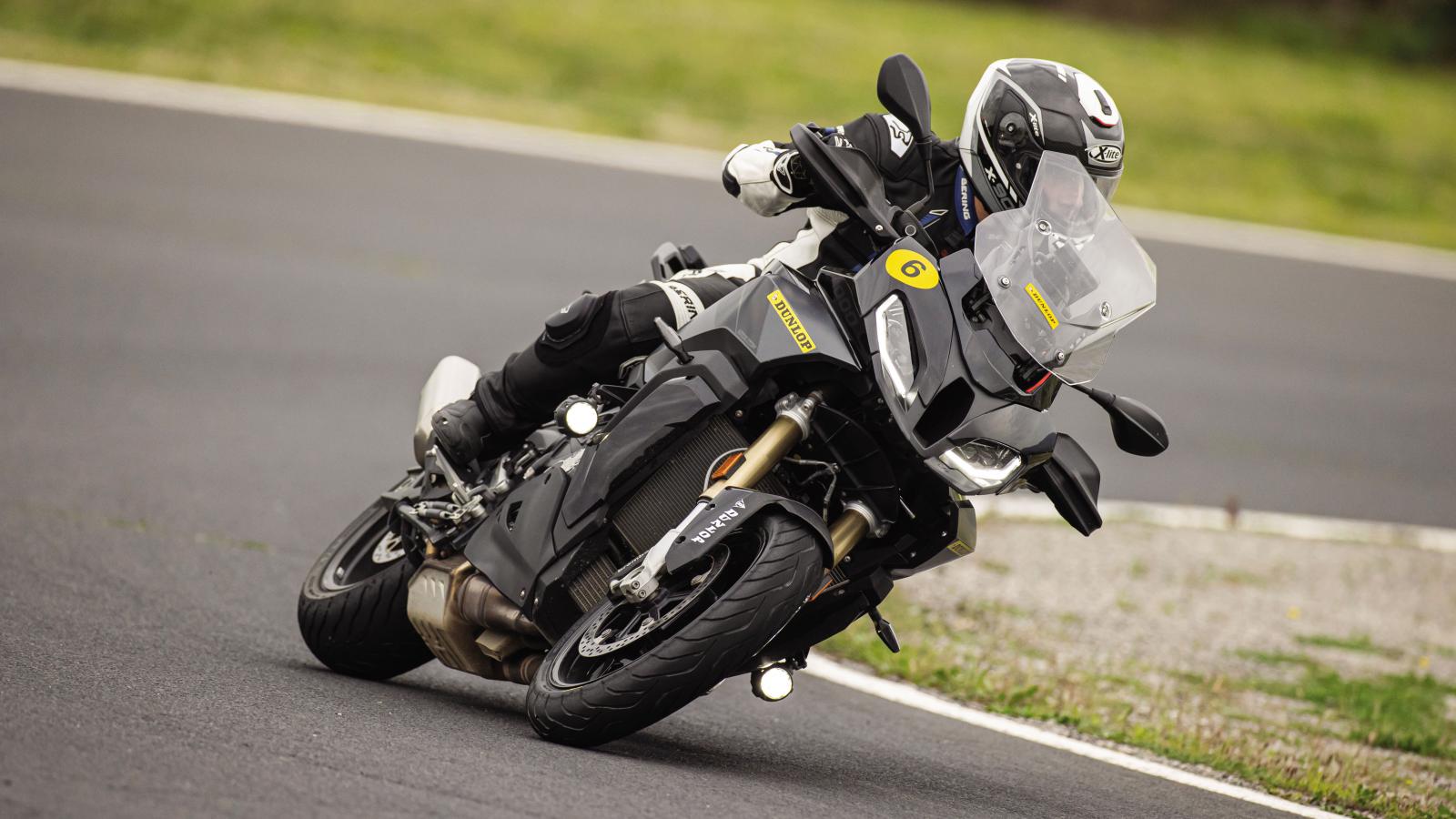 Αποστολή Γαλλία: Παρουσίαση Dunlop RoadSmart IV