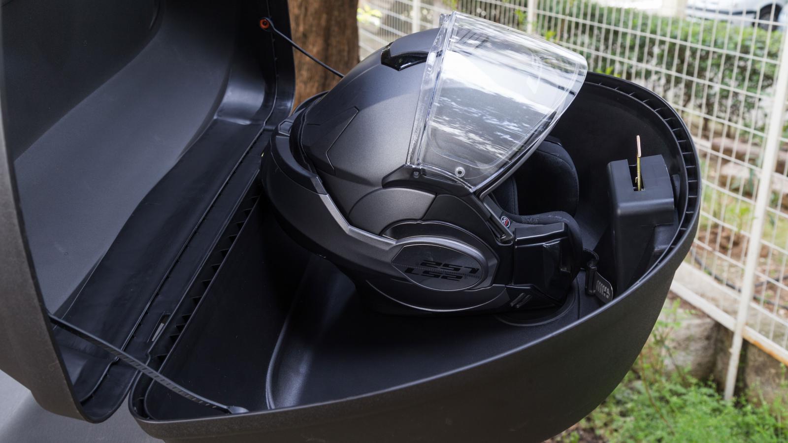 Test βαλίτσα Maximus MX66: 52 λίτρα πρακτικότητας