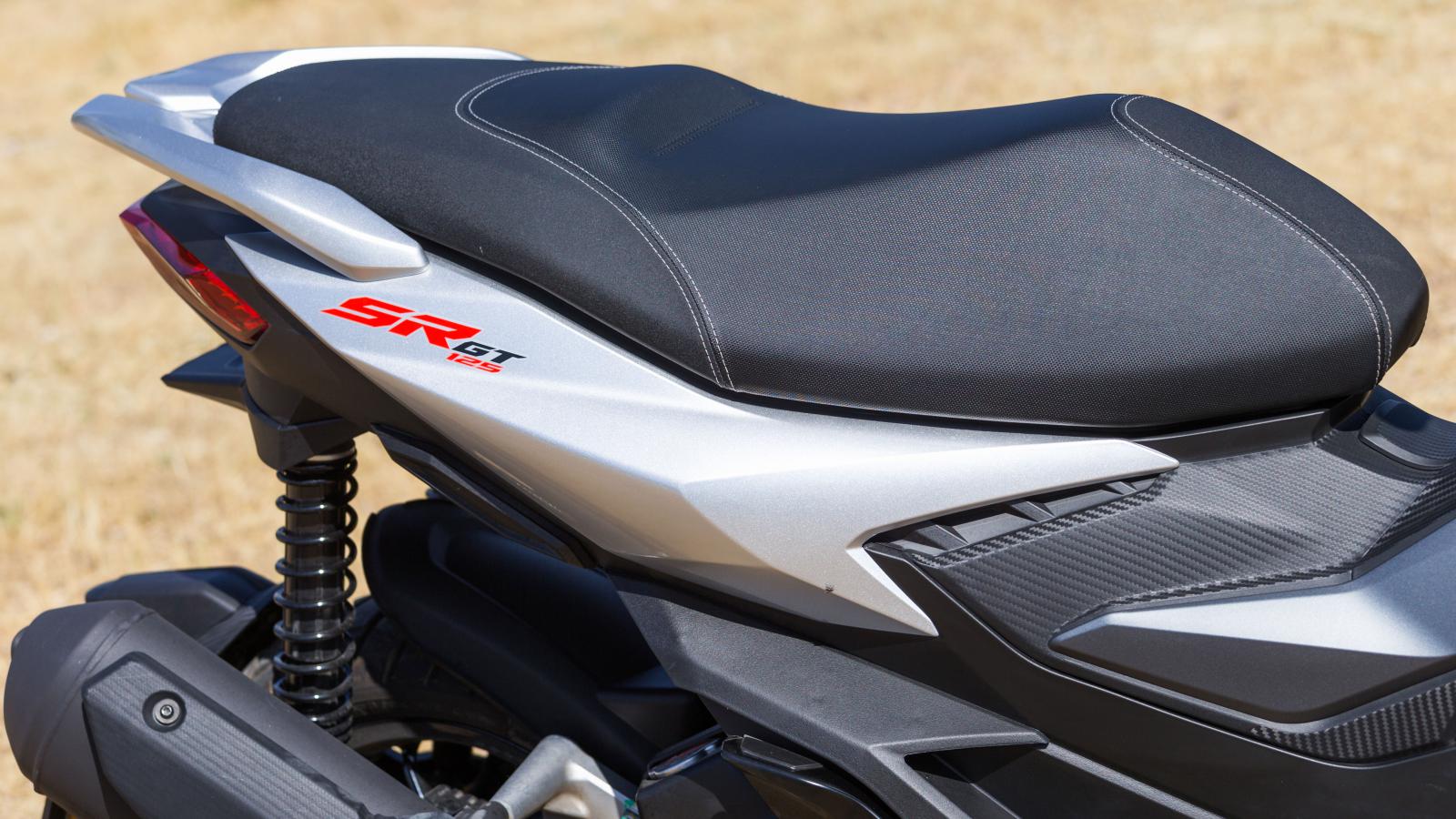 Aprilia SR GT 125 - Test