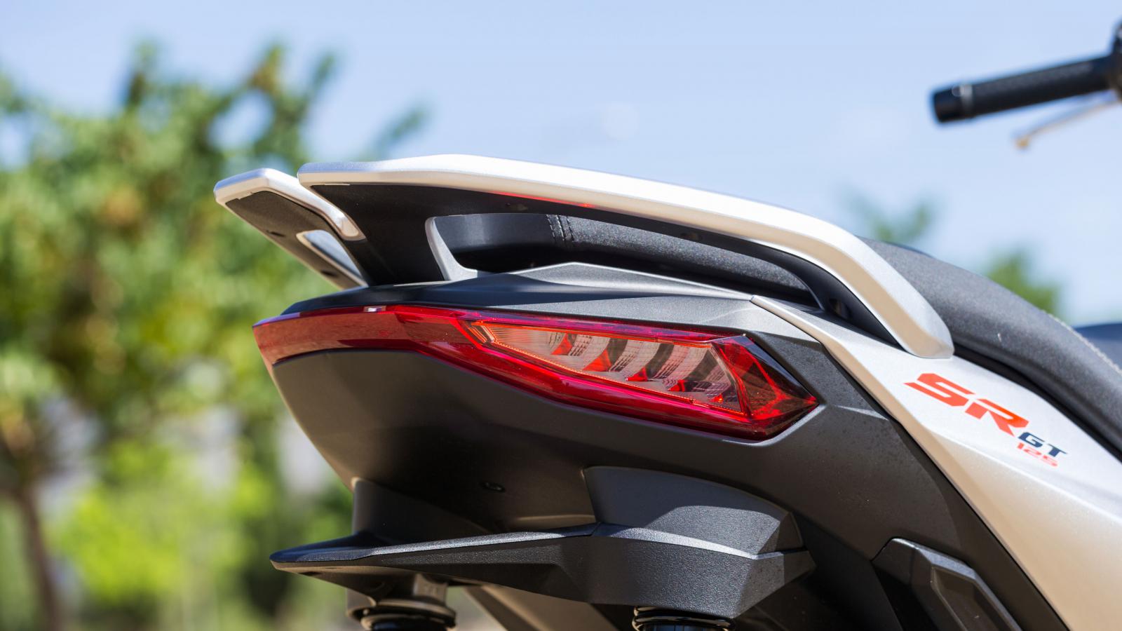 Aprilia SR GT 125 - Test