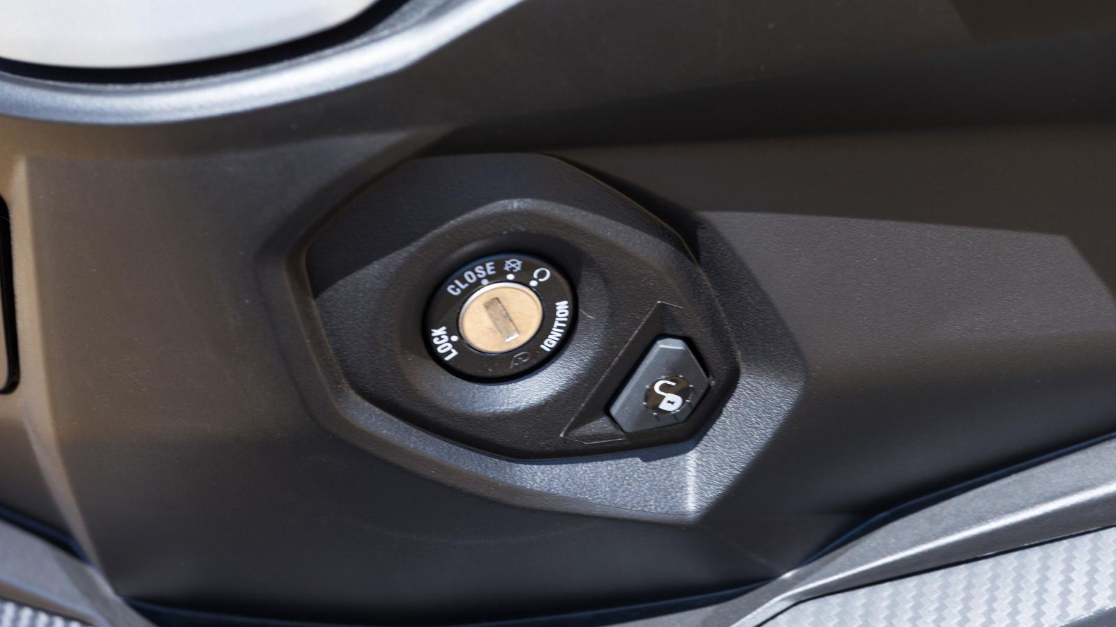 Aprilia SR GT 125 - Test