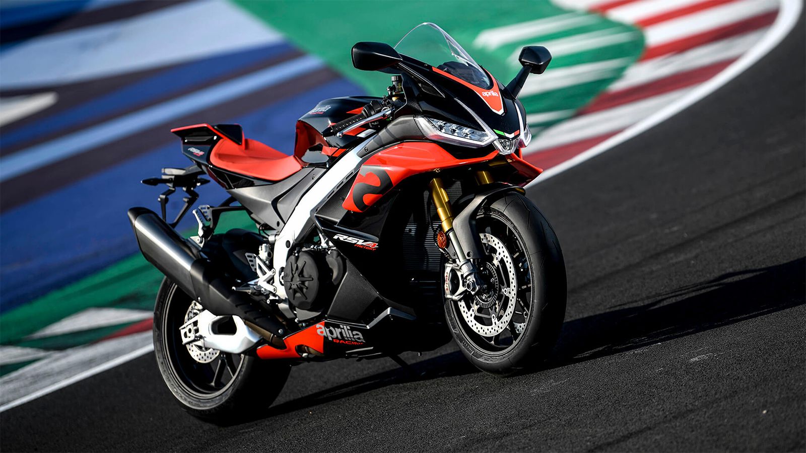 Aprilia RSV4 Factory
