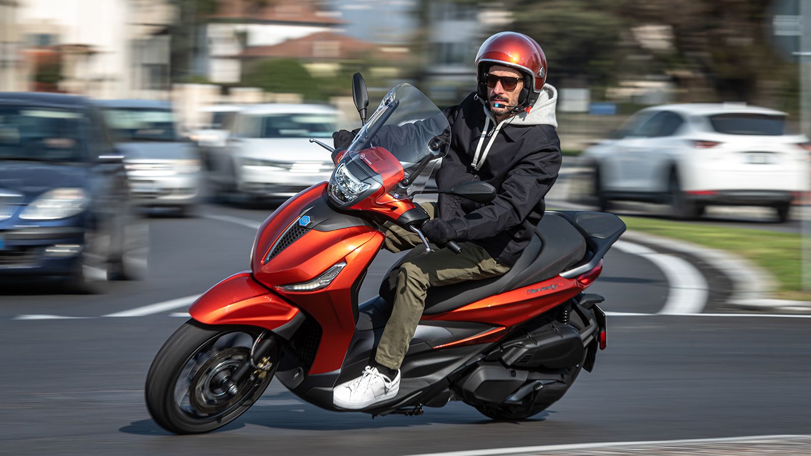 Piaggio Beverly 400: Τώρα 500 ευρώ φθηνότερο!