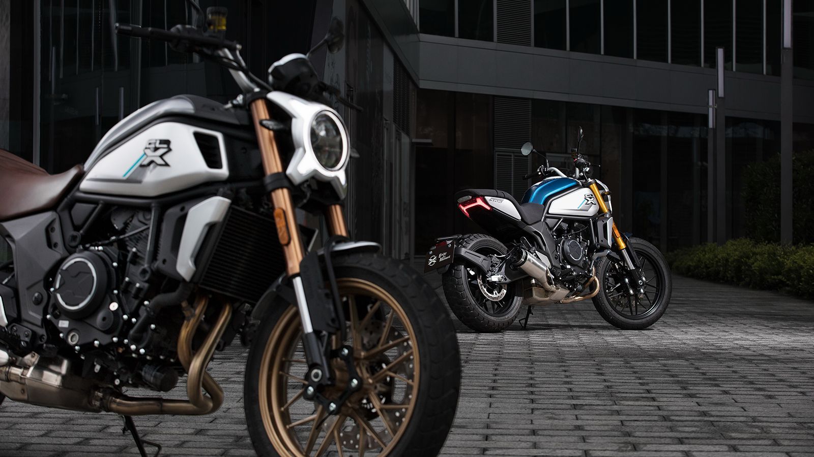 CFMOTO 700 CL-X Heritage: Τα πιο φθηνά 700 κυβικά