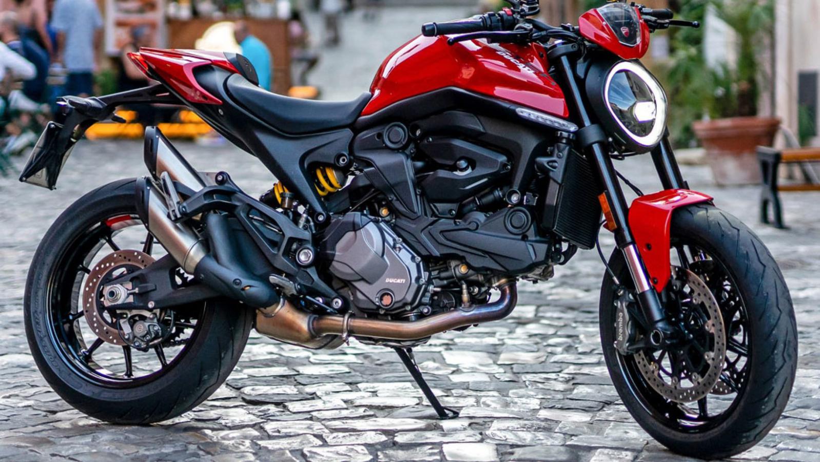 Ducati Monster: Τέρας σε επιδόσεις και εξοπλισμό