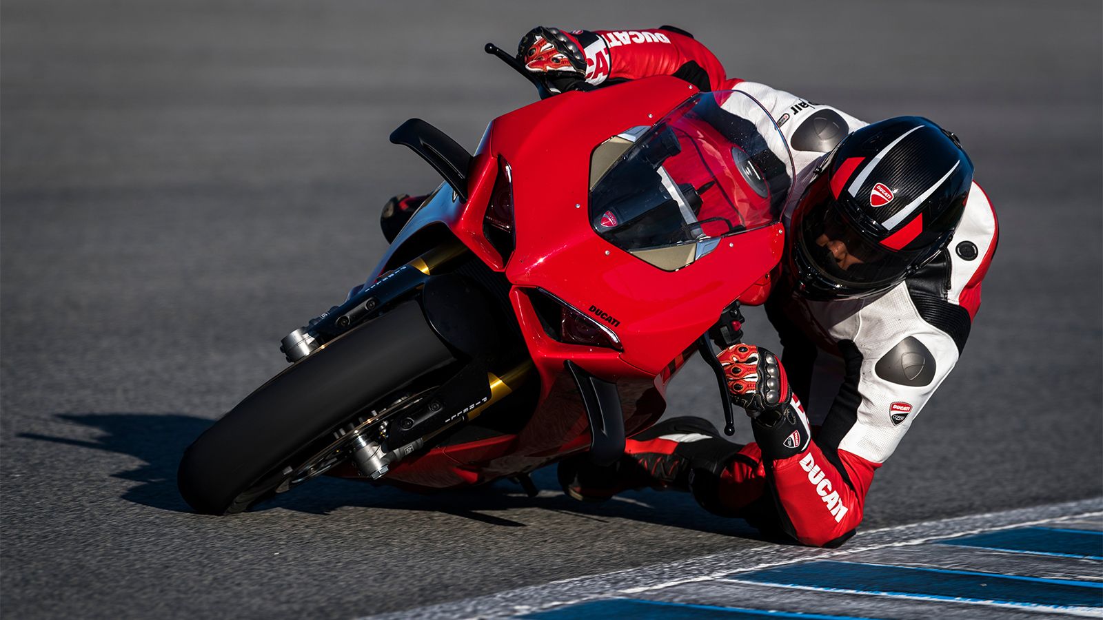 Ducati Panigale V4 2023