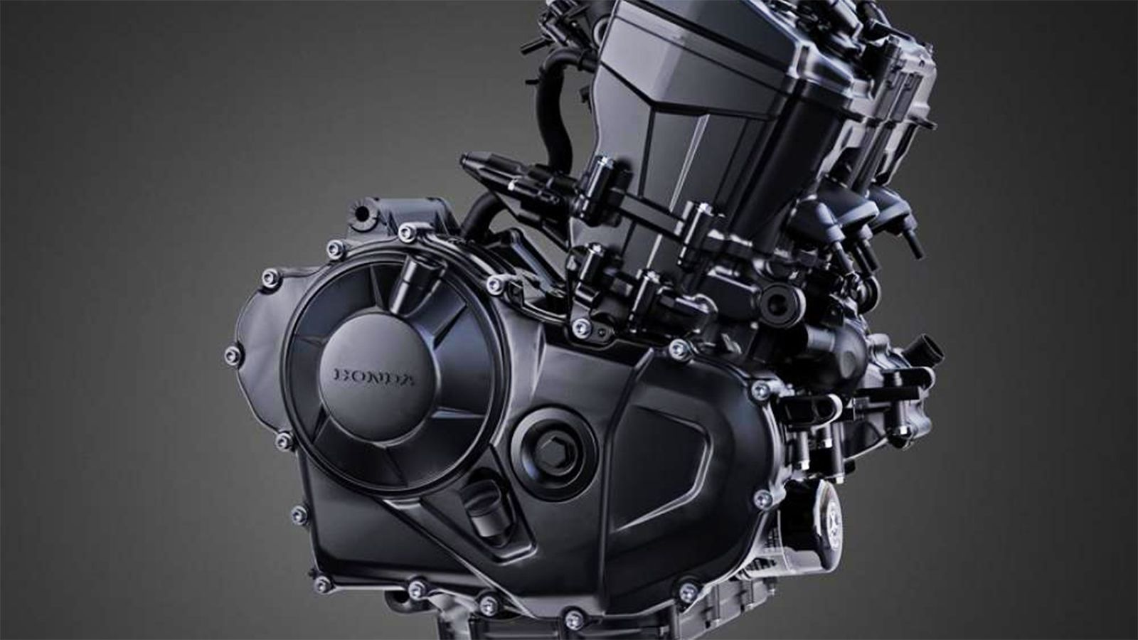 Αυτό είναι το μοτέρ των 750 κυβικών, που θα φορέσουν τα νέα Honda Hornet και Transalp 750 (για το δεύτερο αναμένεται να επιβεβαιωθεί).