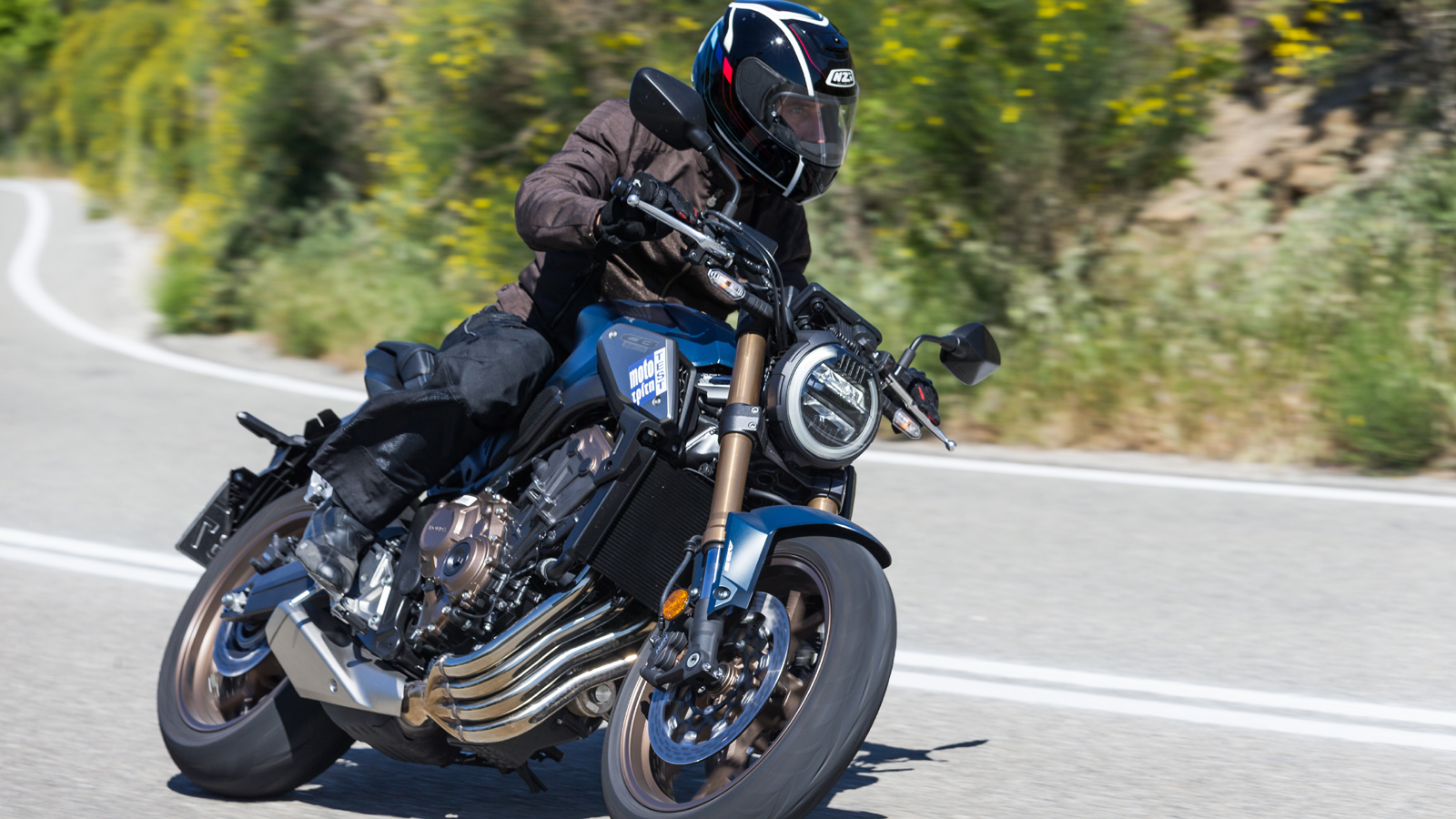 Τα πιο γρήγορα μεσαία γυμνά