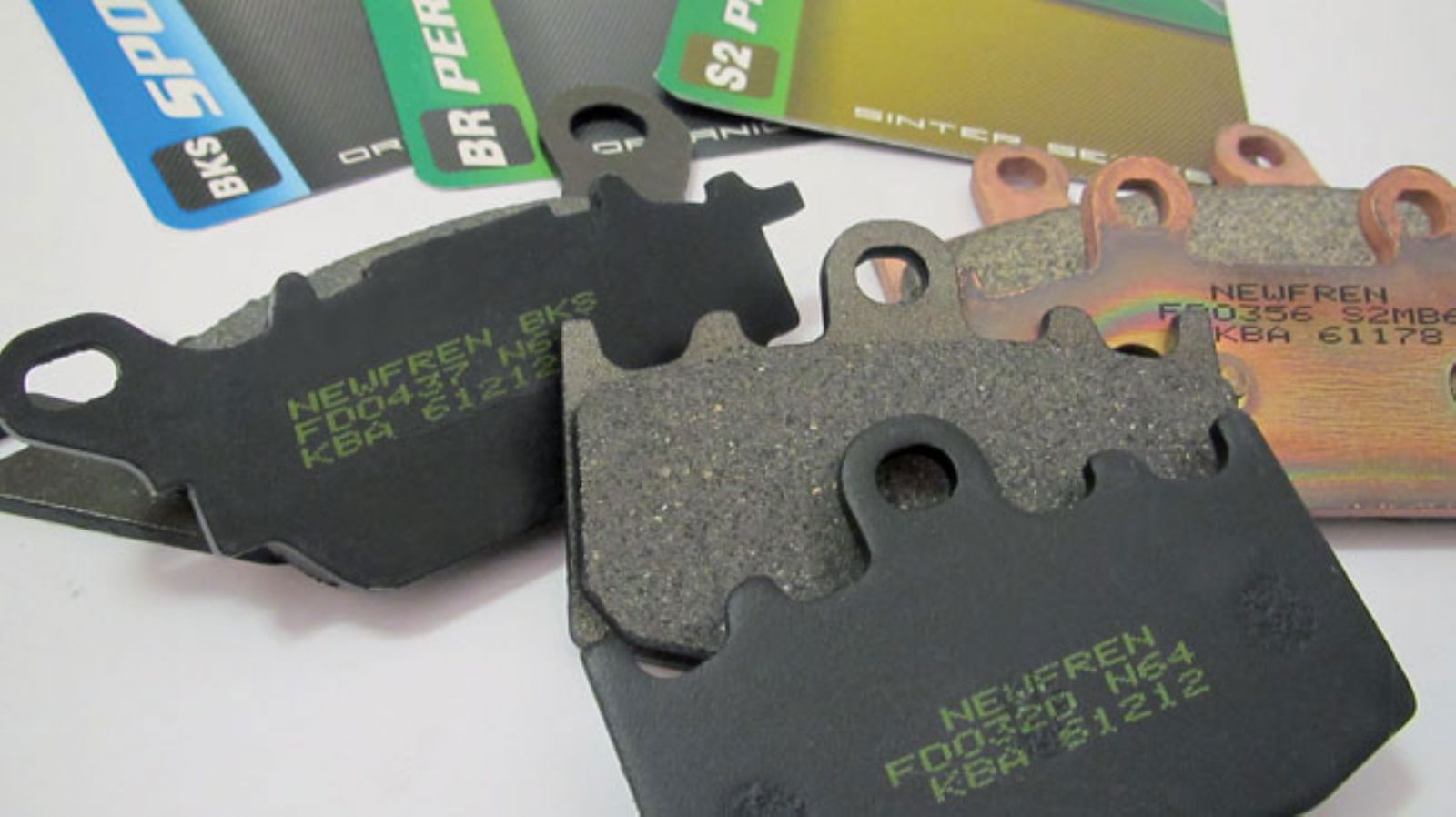 Τακάκια: Μεταλλικά, οργανικά ή κεραμικά;