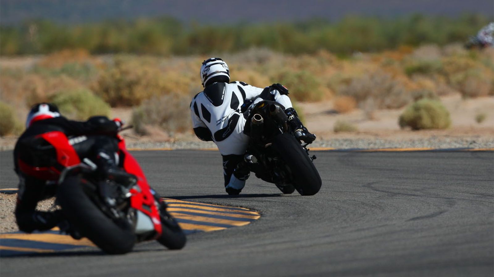 «Γόνατο κάτω»: Πως ξεκίνησε και γιατί ΔΕΝ σε κάνει γρήγορο