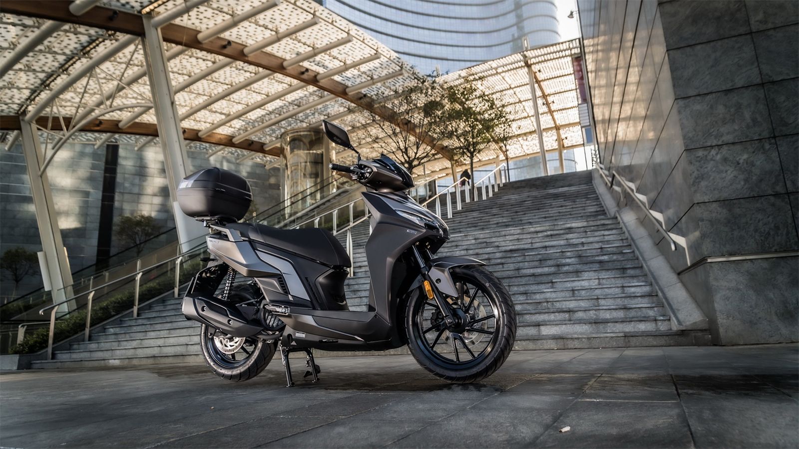 Kymco: 6 scooter για να οδηγείς και με δίπλωμα αυτοκινήτου