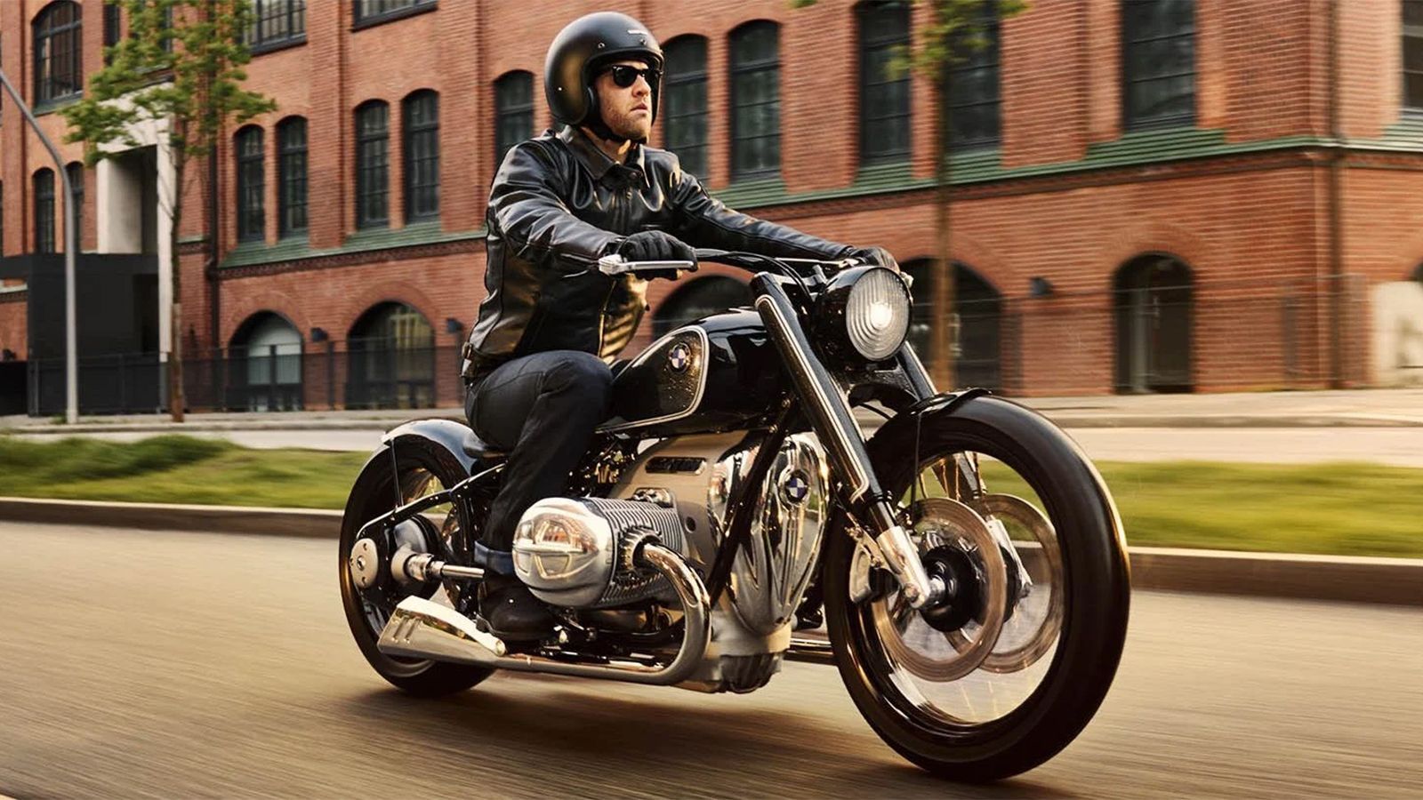 Με τόσους πολλούς παράγοντες να παίζουν τον ρόλο τους, η πρόβλεψη της πορείας για την αγορά μοτοσυκλέτας είναι ένας γρίφος για δυνατούς λύτες. 