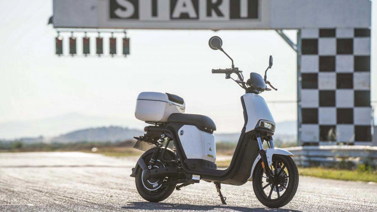 Sunra Rainbow: Το οδηγείς και χωρίς δίπλωμα