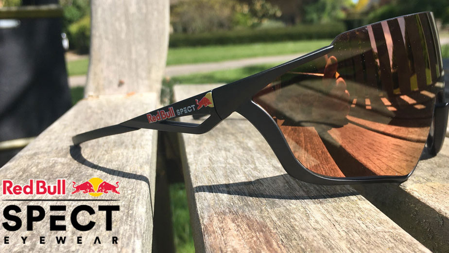 Τα γυαλιά ηλίου της Spect έφτασαν στο Motomarket