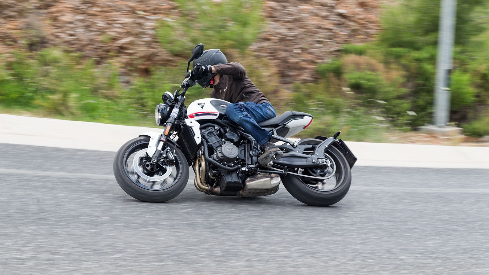Triumph Trident 660: Το μοναδικό τρικύλινδρο στην κατηγορία του