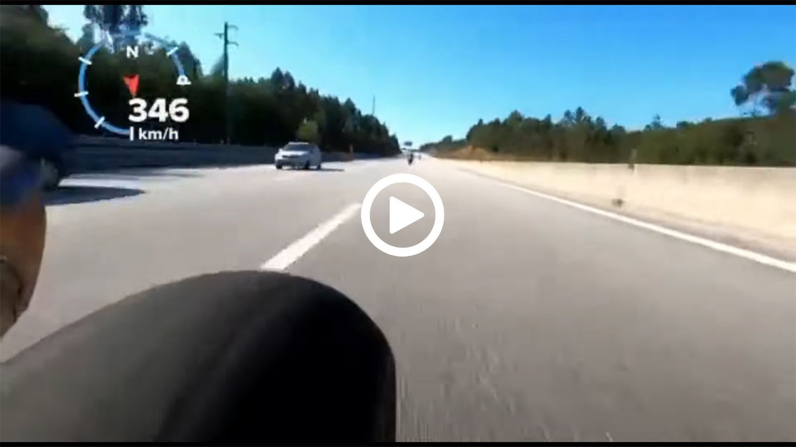 VIDEO: Αδίστακτος με CBR φτάνει τα 340 χλμ/ώρα