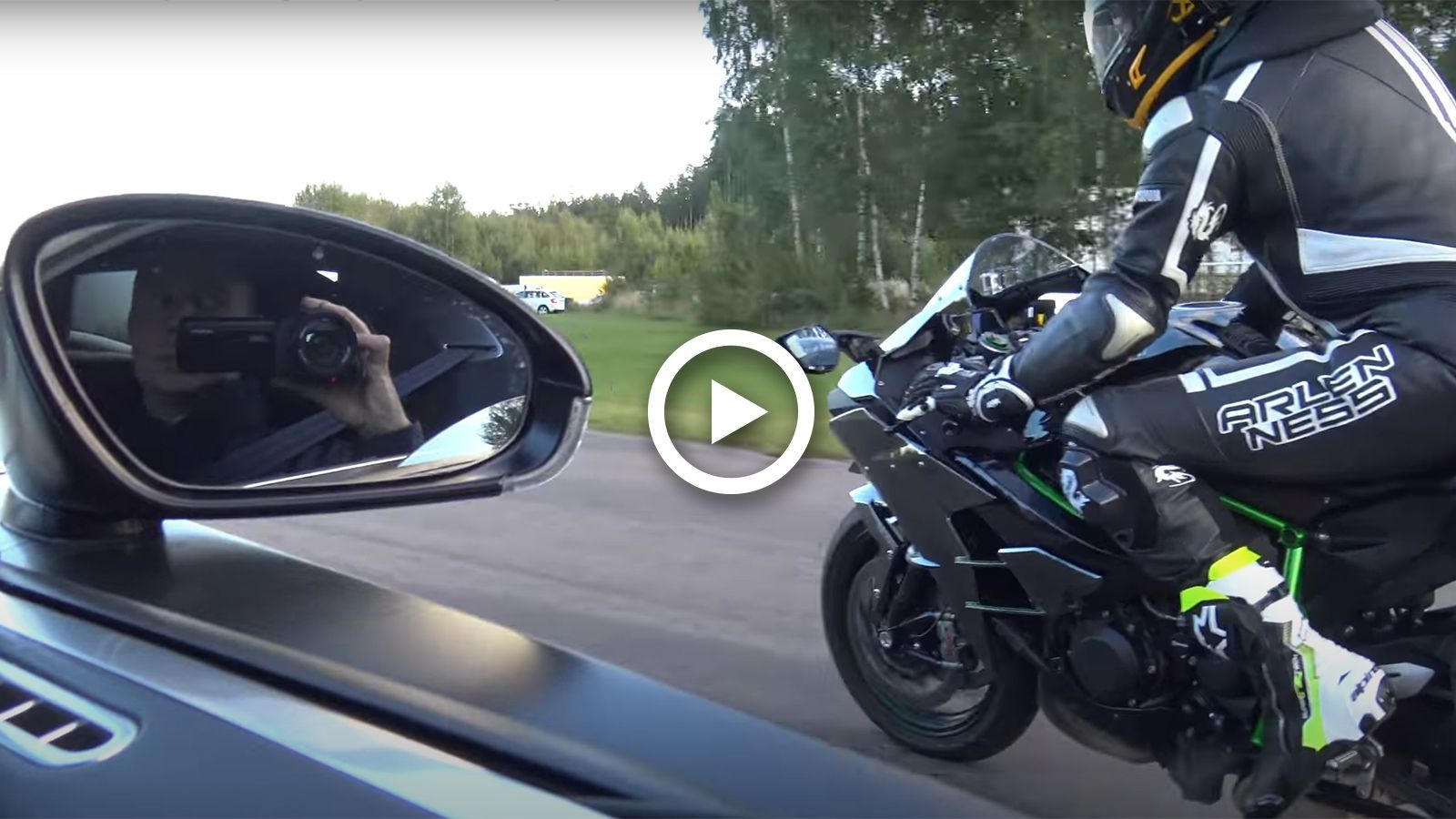 VIDEO: Kawasaki H2 ξεφτιλίζει Veyron εκατομμυρίων στο γκάζι