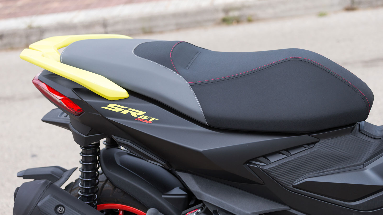 Aprilia SR GT 200 S - Test 